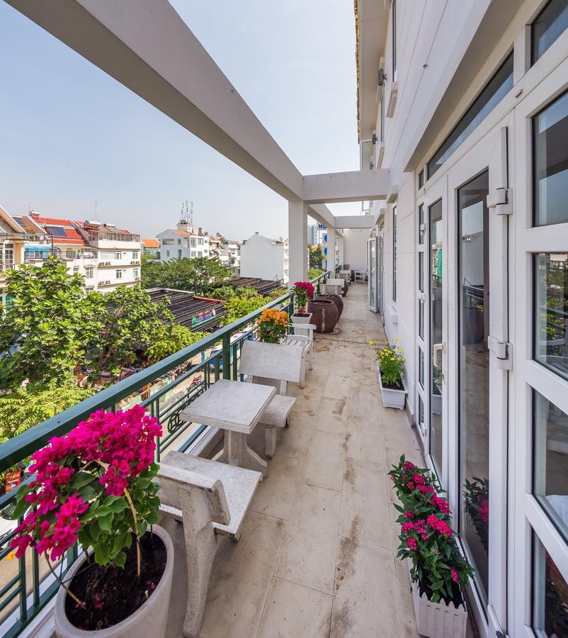 Golf Hotel Ho Chi Minh-stad Buitenkant foto