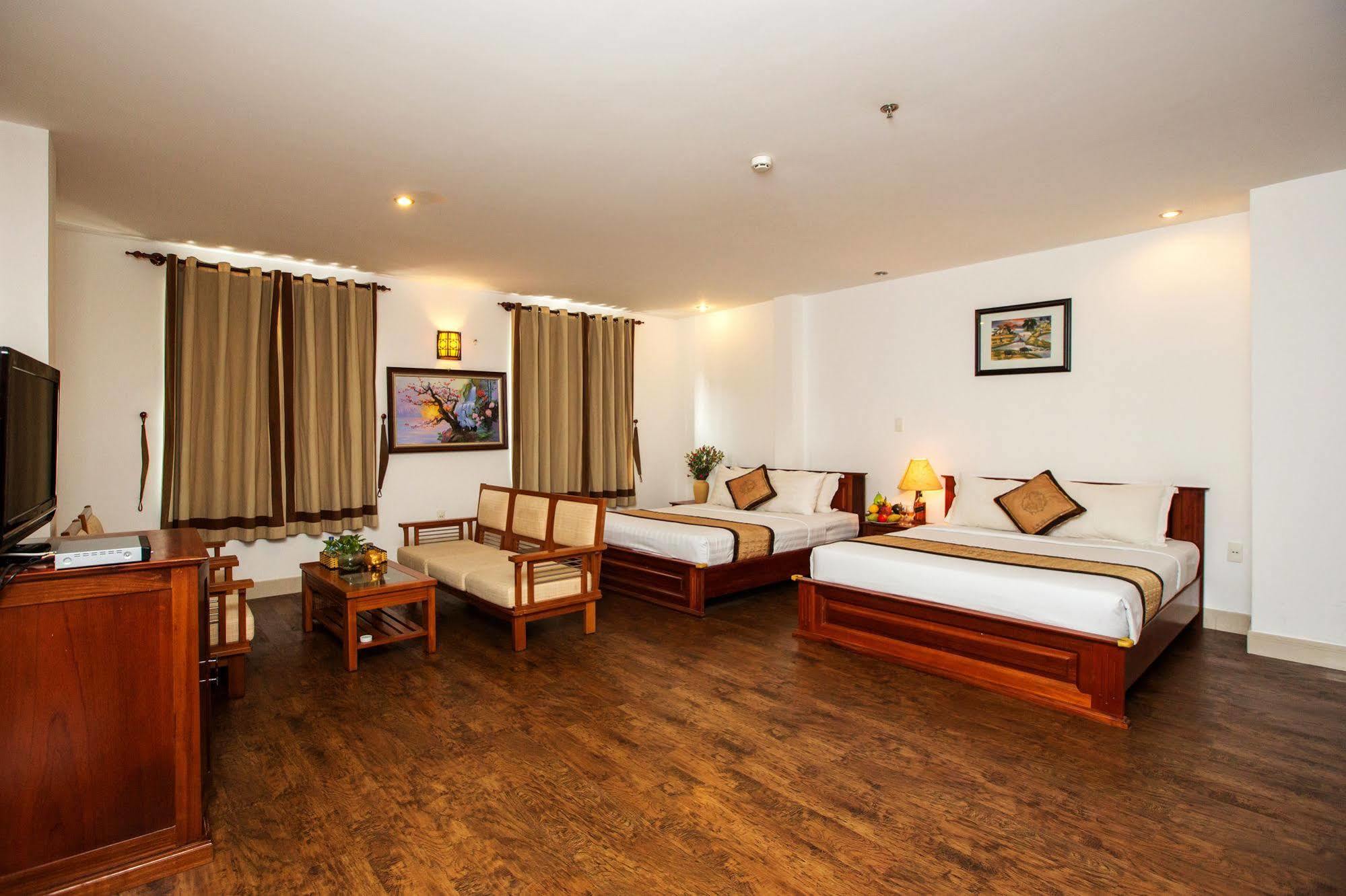 Golf Hotel Ho Chi Minh-stad Buitenkant foto