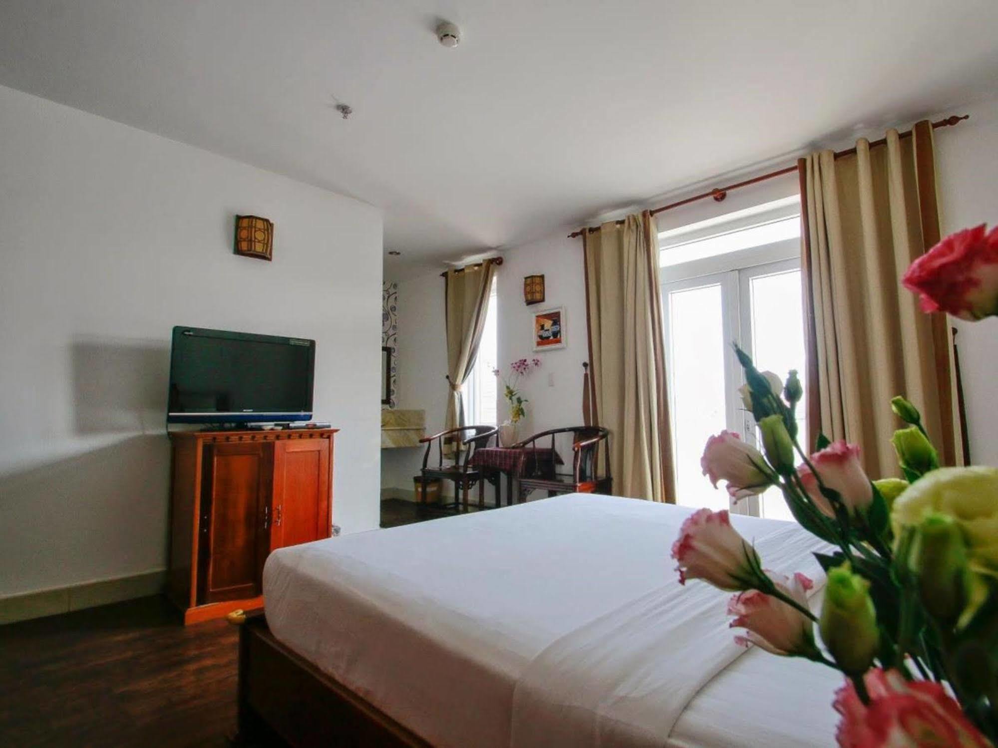 Golf Hotel Ho Chi Minh-stad Buitenkant foto