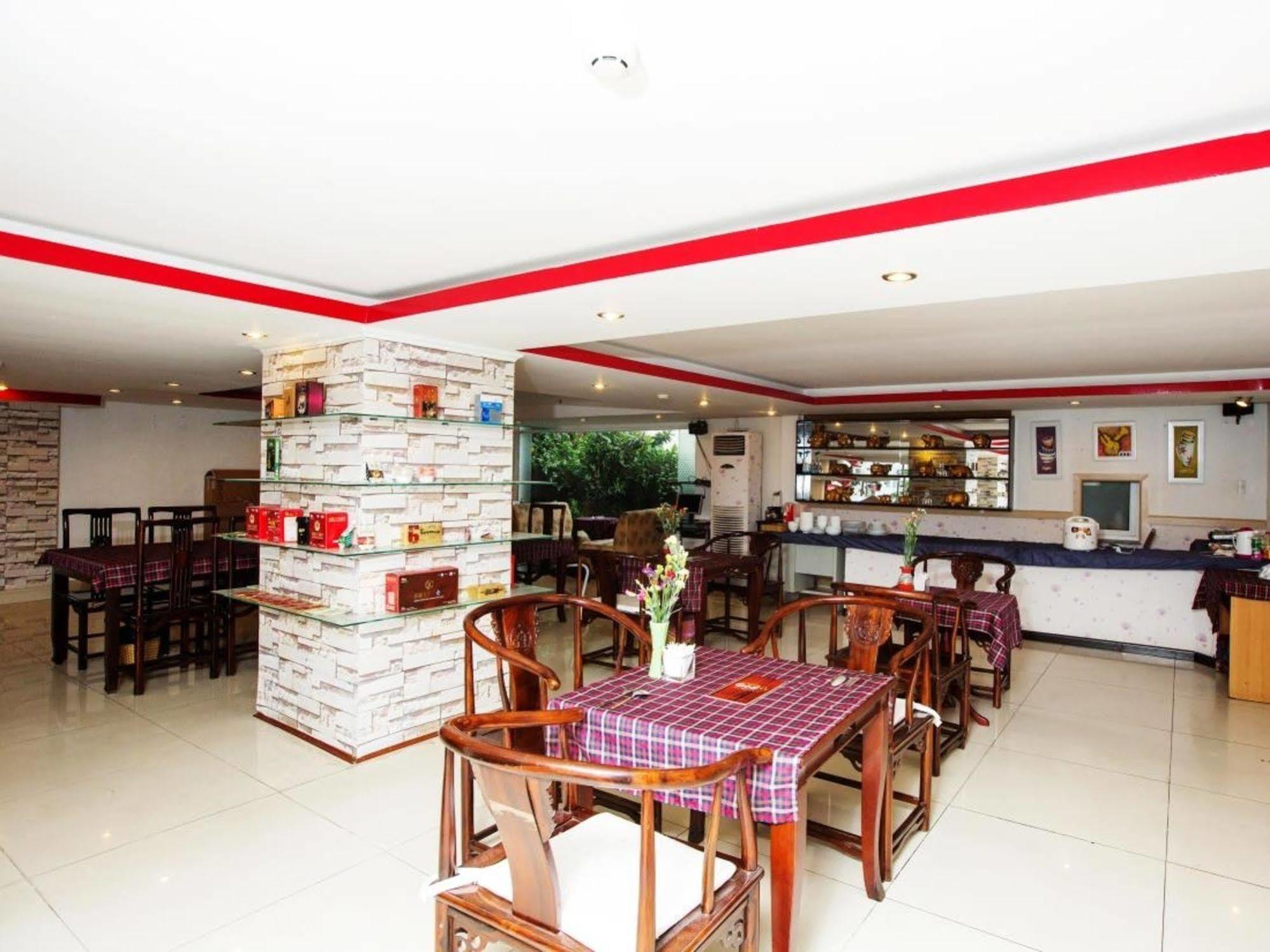Golf Hotel Ho Chi Minh-stad Buitenkant foto