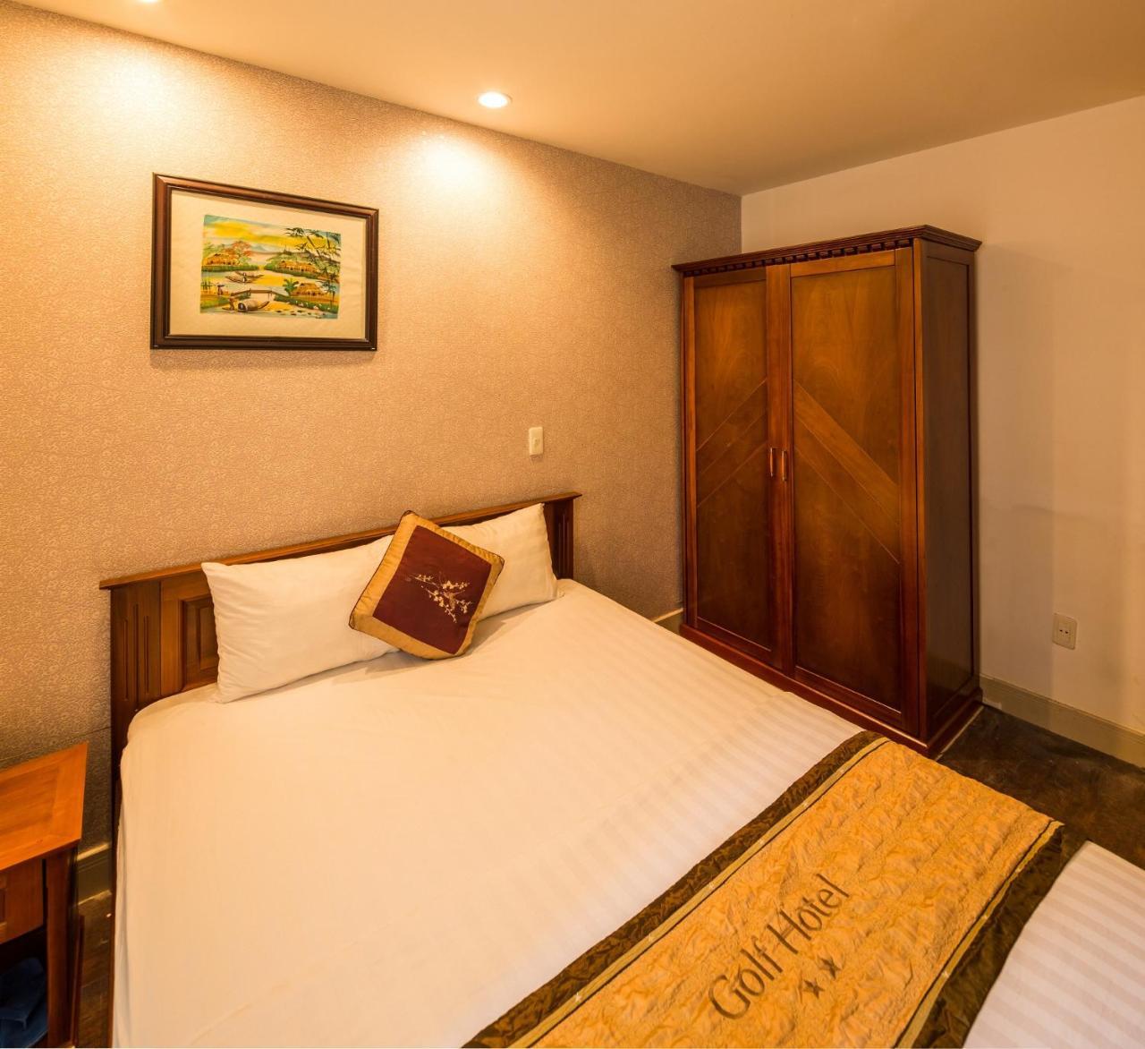 Golf Hotel Ho Chi Minh-stad Buitenkant foto