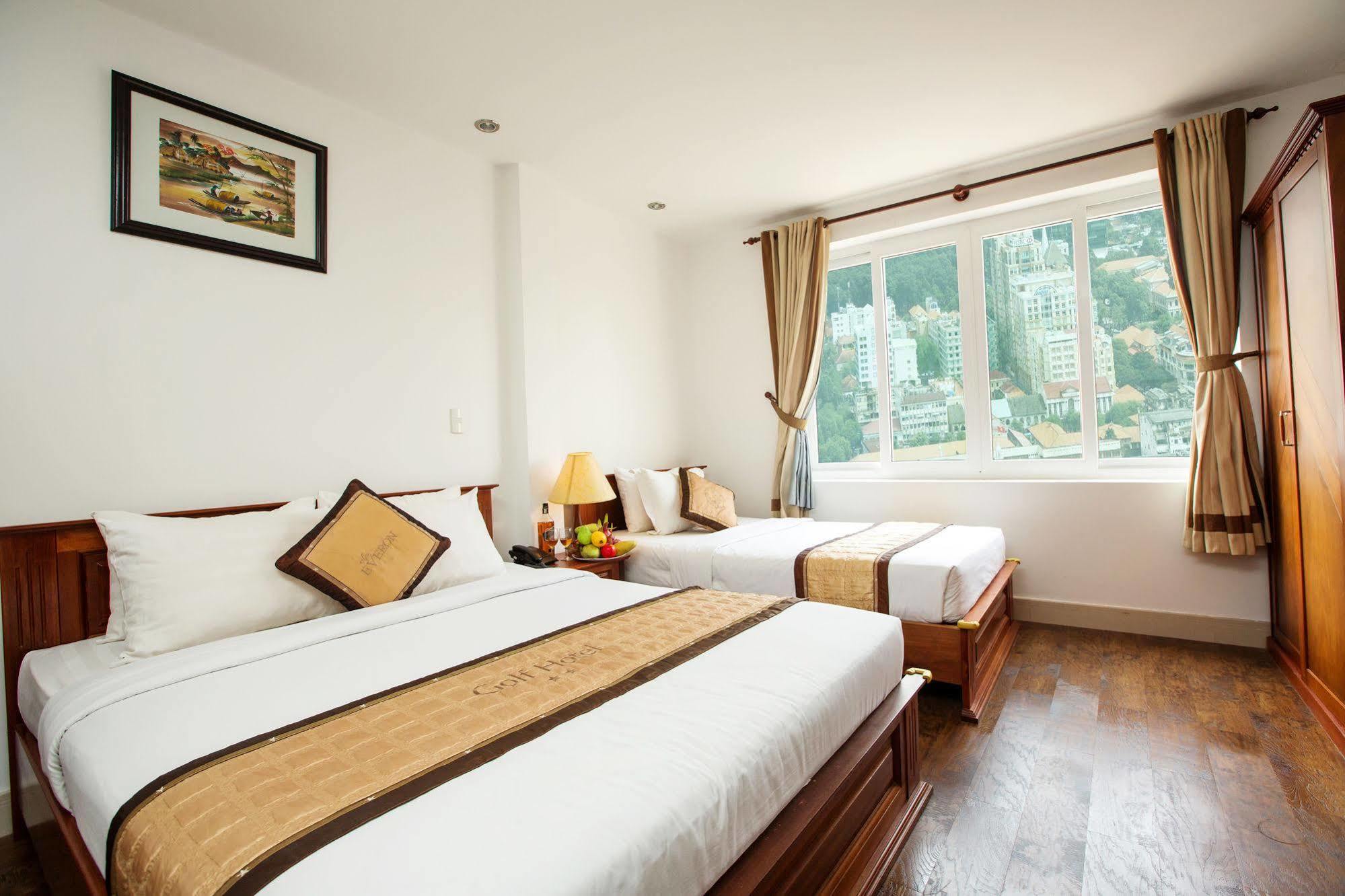 Golf Hotel Ho Chi Minh-stad Buitenkant foto